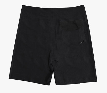 Walkshort Cristal Graffiti - Preto - Vibes