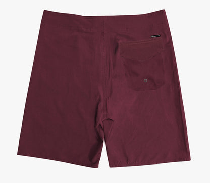 Boardshort Cristal Graffiti - Vinho - Bordada